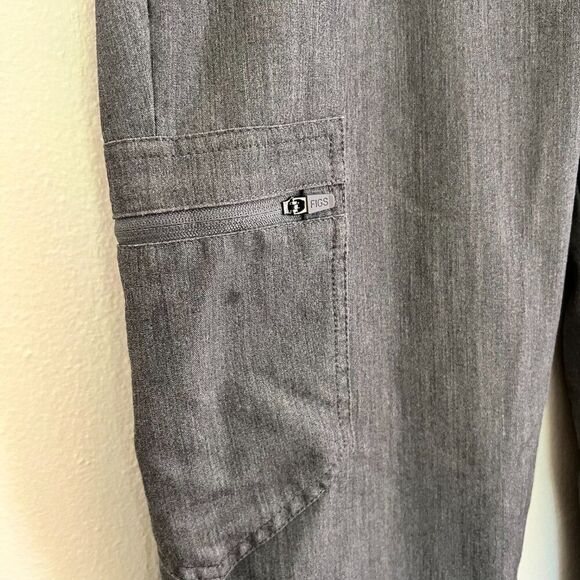 Figs Zamora Jogger Scrub Pants Grey Petite M - Picture 3 of 7